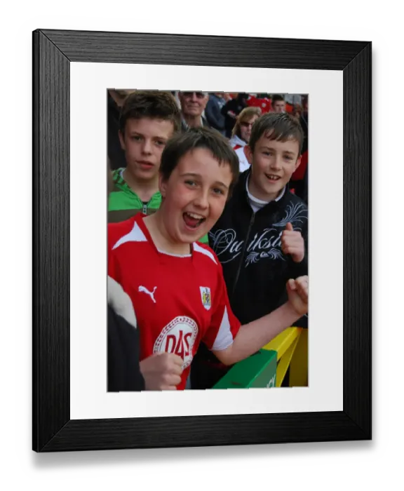 Framed Print : Bristol City vs Preston North End: A Football Rivalry - Season 08-09 Framed Print : Bristol City vs Preston North End: A Football Rivalry - Season 08-09