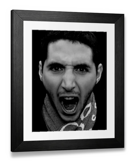 Framed Print : Bradley Orr: Unyielding Determination in Bristol City Football Club's 08-09 Season Framed Print : Bradley Orr: Unyielding Determination in Bristol City Football Club's 08-09 Season