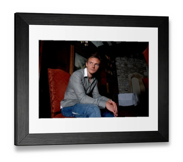 Framed Print : Brian Wilson: A Symbol of Determination in Bristol City Football Club's 08-09 Season Framed Print : Brian Wilson: A Symbol of Determination in Bristol City Football Club's 08-09 Season