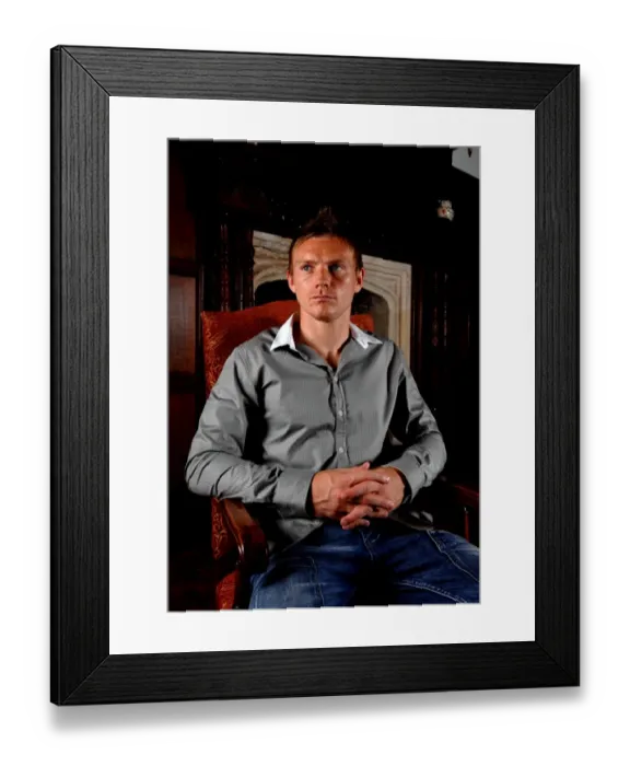 Framed Print : Brian Wilson: A Symbol of Resilience in Bristol City Football Club's 08-09 Season