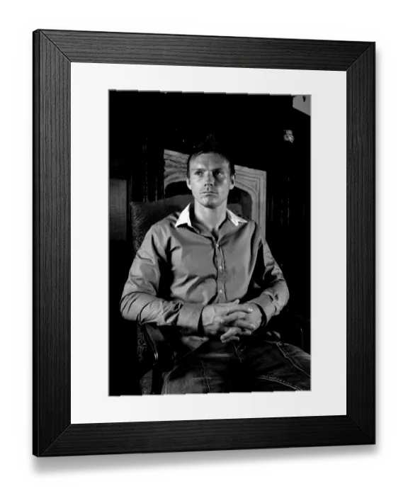 Framed Print : Brian Wilson: A Beacon of Determination, Bristol City Football Club 08-09 Framed Print : Brian Wilson: A Beacon of Determination, Bristol City Football Club 08-09