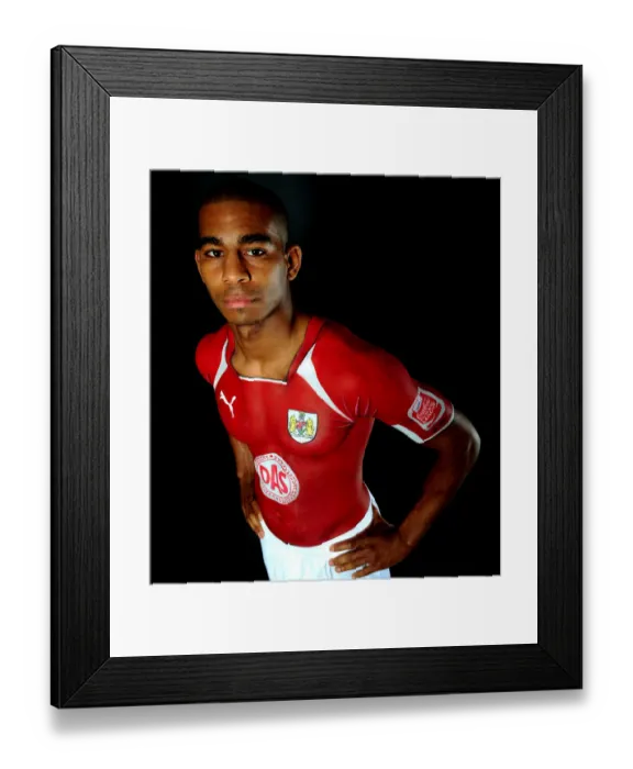 Framed Print : Marvin Elliott: A Beacon of Determination - Portrait from Bristol City Football Club's 08-09 Season