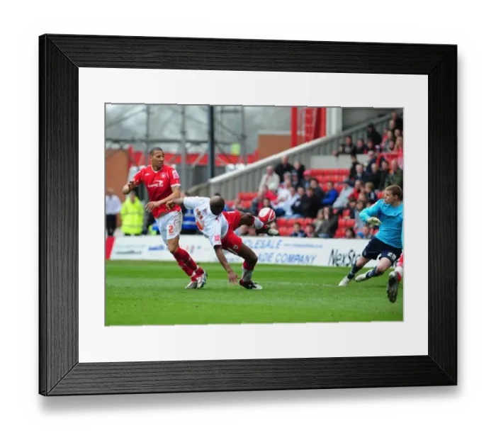 Framed Print : Bristol City vs. Nottingham Forest: A Football Rivalry - Season 08-09 Framed Print : Bristol City vs. Nottingham Forest: A Football Rivalry - Season 08-09