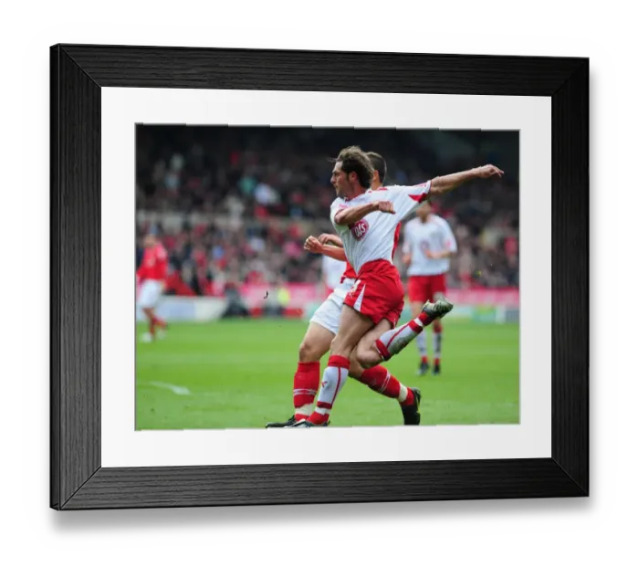 Framed Print : A Football Rivalry: Clash of Championship Titans (Season 08-09) - Nottingham Forest vs. Bristol City