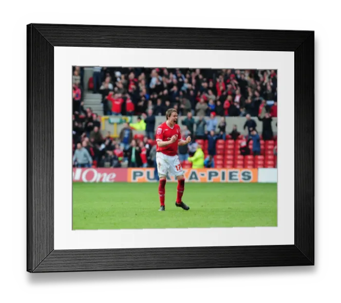 Framed Print : Bristol City vs. Nottingham Forest: A Football Rivalry - Season 08-09 Framed Print : Bristol City vs. Nottingham Forest: A Football Rivalry - Season 08-09