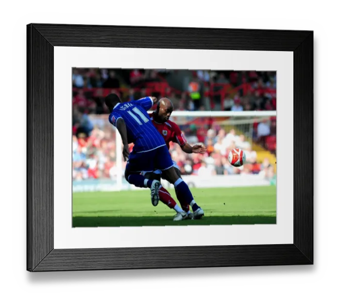 Framed Print : Bristol City vs Ipswich Town: A Football Rivalry - Season 08-09 Framed Print : Bristol City vs Ipswich Town: A Football Rivalry - Season 08-09