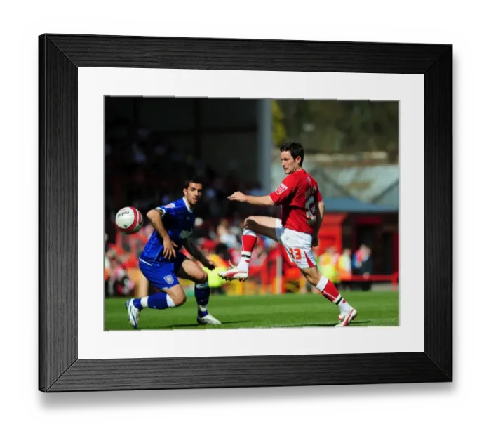 Framed Print : Bristol City vs Ipswich Town: A Football Rivalry - Season 08-09 Framed Print : Bristol City vs Ipswich Town: A Football Rivalry - Season 08-09