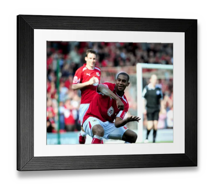 Framed Print : Bristol City vs Ipswich Town: A Football Rivalry - Season 08-09 Framed Print : Bristol City vs Ipswich Town: A Football Rivalry - Season 08-09