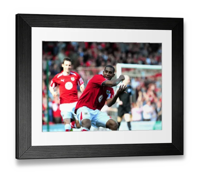 Framed Print : Bristol City vs Ipswich Town: A Football Rivalry - Season 08-09 Framed Print : Bristol City vs Ipswich Town: A Football Rivalry - Season 08-09