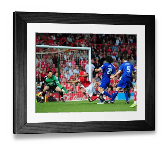 Framed Print : Bristol City vs Ipswich Town: A Football Rivalry - Season 08-09 Framed Print : Bristol City vs Ipswich Town: A Football Rivalry - Season 08-09
