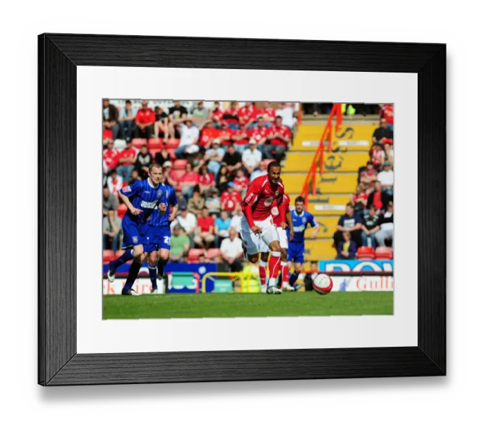 Framed Print : Bristol City vs Ipswich Town: A Clash of Football Rivals - Season 08-09 Framed Print : Bristol City vs Ipswich Town: A Clash of Football Rivals - Season 08-09
