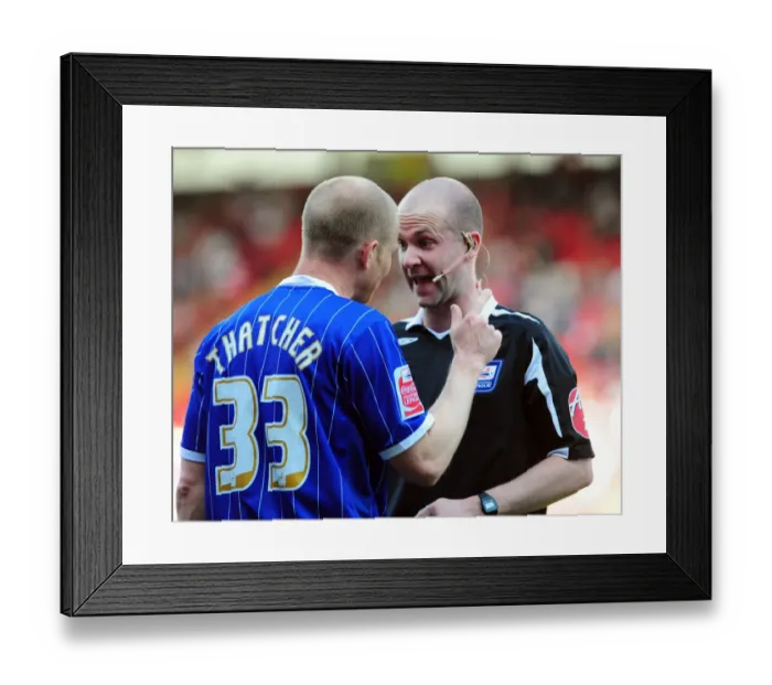 Framed Print : Bristol City vs Ipswich Town: A Season of Intense Rivalry (08-09) Framed Print : Bristol City vs Ipswich Town: A Season of Intense Rivalry (08-09)