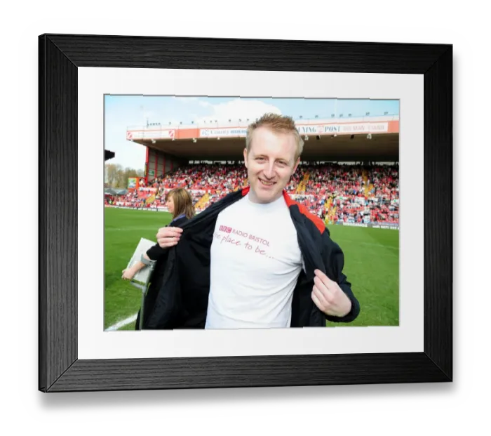 Framed Print : Bristol City First Team: Season 08-09: Bristol City V Ipswich Town Framed Print : Bristol City First Team: Season 08-09: Bristol City V Ipswich Town
