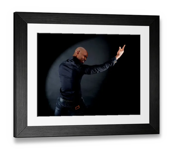 Framed Print : Bristol City FC: Izzy Iriekpen - Portraits 08-09 Framed Print : Bristol City FC: Izzy Iriekpen - Portraits 08-09