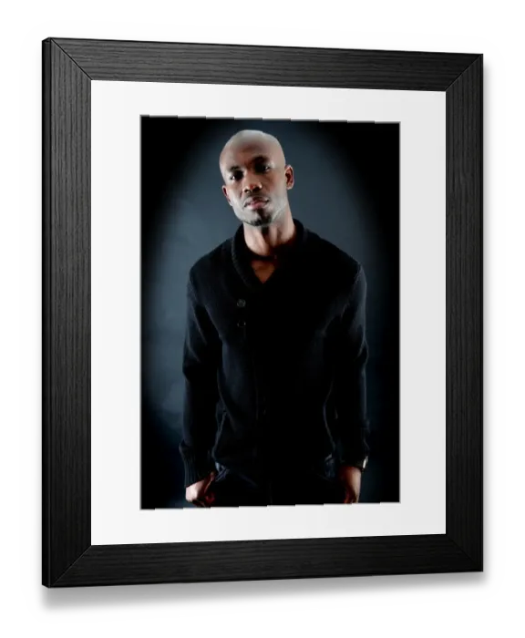 Framed Print : Izzy Iriekpen: A Star of Bristol City Football Club from the 08-09 Season Framed Print : Izzy Iriekpen: A Star of Bristol City Football Club from the 08-09 Season