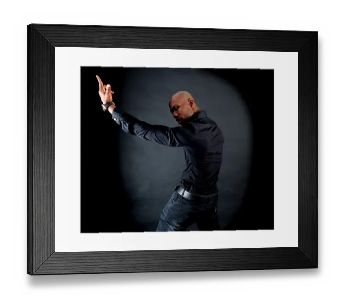 Framed Print : Portrait of Izzy Iriekpen (08-09) - Bristol City FC Framed Print : Portrait of Izzy Iriekpen (08-09) - Bristol City FC