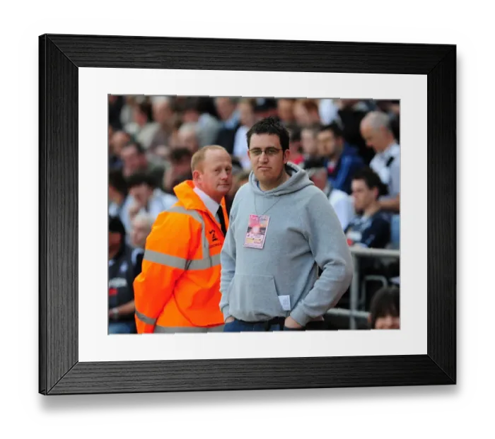 Framed Print : The Swans vs. Robins Rivalry: Swansea vs. Bristol City (08-09) - A Season of Football Intensity