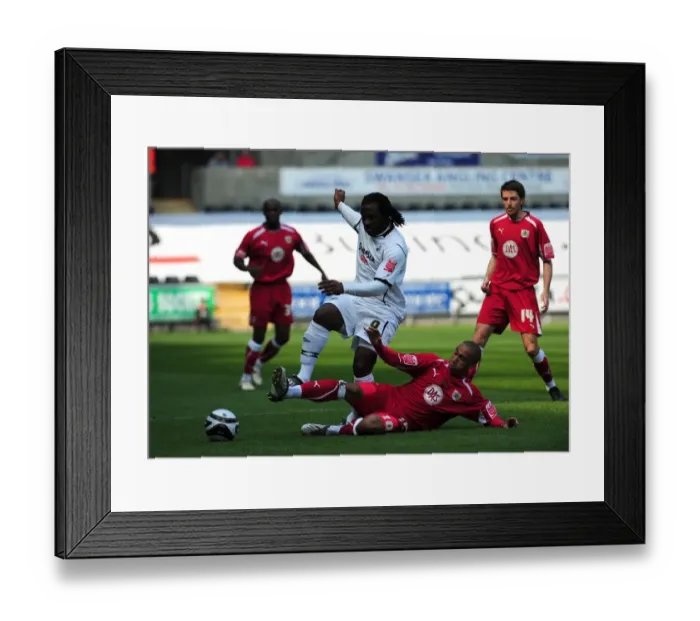 Framed Print : Clash of the City Rivals: Swansea vs. Bristol City (Season 08-09)