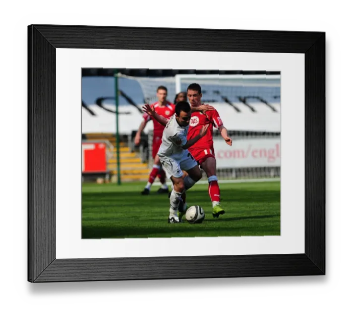 Framed Print : Bristol City vs. Swansea: A Football Rivalry - Season 08-09 Framed Print : Bristol City vs. Swansea: A Football Rivalry - Season 08-09