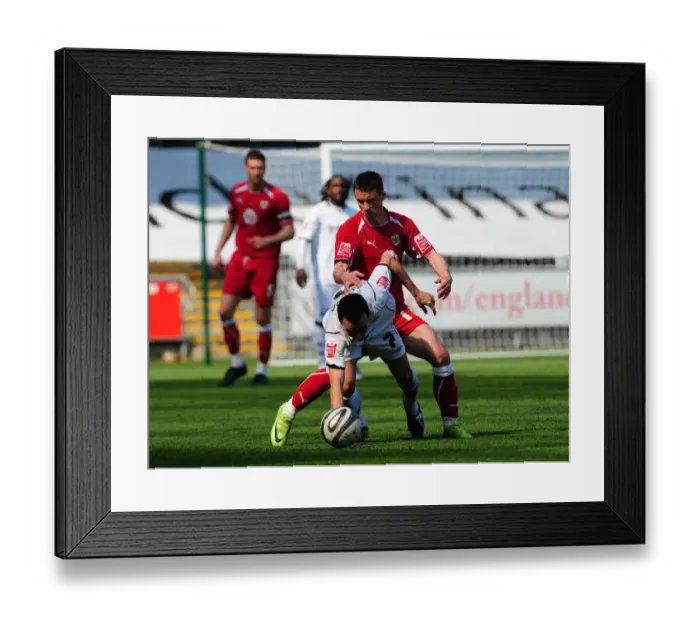 Framed Print : South Wales Rivalry: Swansea vs. Bristol City (08-09) - Clash of the City Rivals: Swansea vs. Bristol City First Team (08-09)
