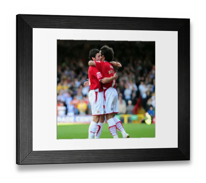 Framed Print : Bristol City vs Sheffield Wednesday: Clash of the Championship Titans (08-09)