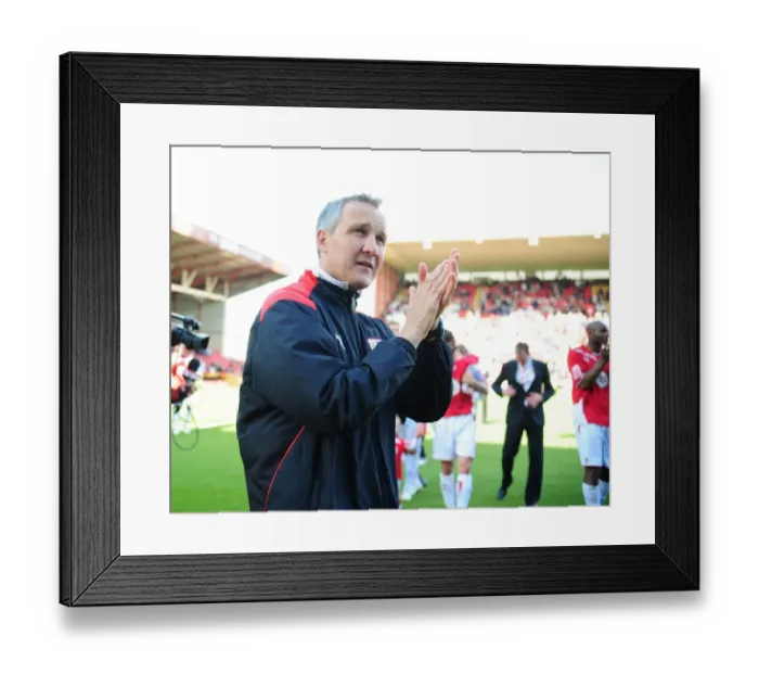 Framed Print : Bristol City vs Sheffield Wednesday: Clash of the Championship Titans (Season 8-9) Framed Print : Bristol City vs Sheffield Wednesday: Clash of the Championship Titans (Season 8-9)