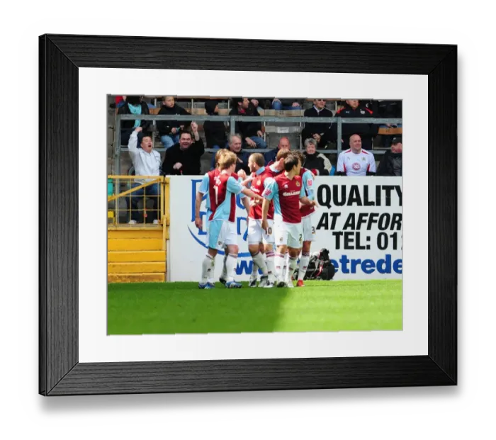 Framed Print : Burnley vs. Bristol City: A Football Rivalry - Season 08-09 Framed Print : Burnley vs. Bristol City: A Football Rivalry - Season 08-09