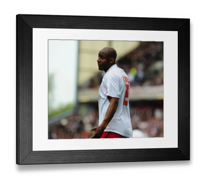 Framed Print : Dele Adebola Framed Print : Dele Adebola