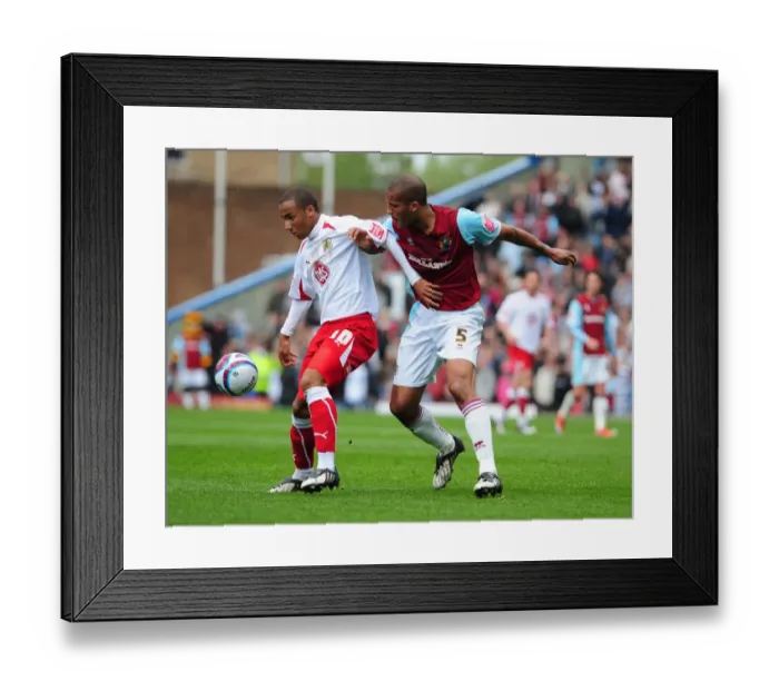 Framed Print : Nicky Maynard and Clarke Carlisle: A Rivalry Unfolding on the Pitch - Burnley vs. Bristol City Framed Print : Nicky Maynard and Clarke Carlisle: A Rivalry Unfolding on the Pitch - Burnley vs. Bristol City