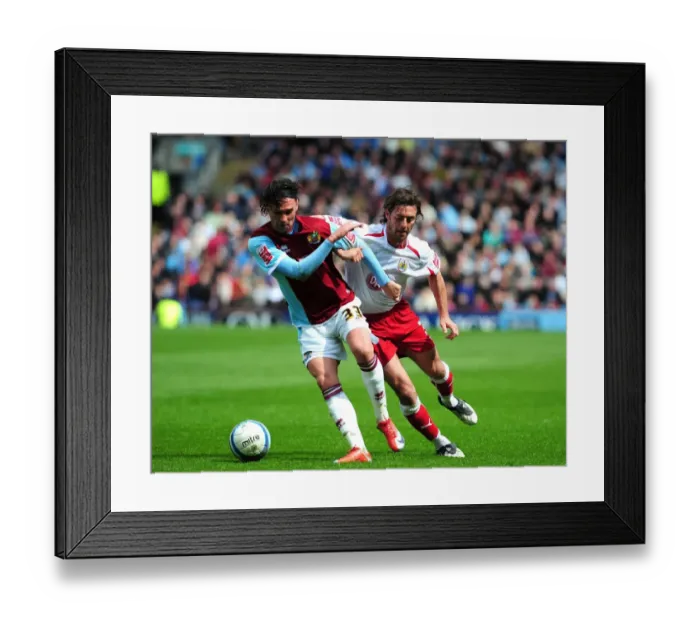 Framed Print : Jamie McAllister tussles with Chris Eagles Framed Print : Jamie McAllister tussles with Chris Eagles