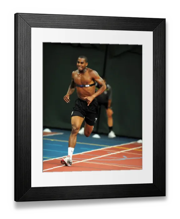 Framed Print : Bristol City First Team: Pre-Season Training 09-10 - Gearing Up for the New Season Framed Print : Bristol City First Team: Pre-Season Training 09-10 - Gearing Up for the New Season