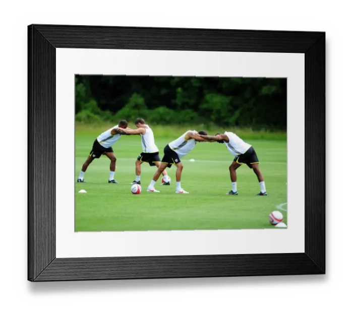 Framed Print : Bristol City First Team: Pre-Season Training 09-10 - Gearing Up for the New Football Season Framed Print : Bristol City First Team: Pre-Season Training 09-10 - Gearing Up for the New Football Season