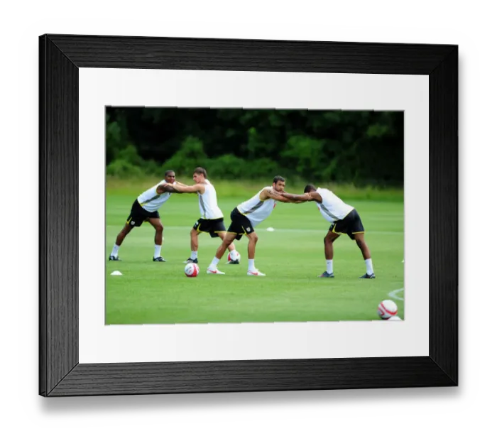 Framed Print : Bristol City First Team: On the Road to Glory - Pre-Season Training 09-10 Framed Print : Bristol City First Team: On the Road to Glory - Pre-Season Training 09-10