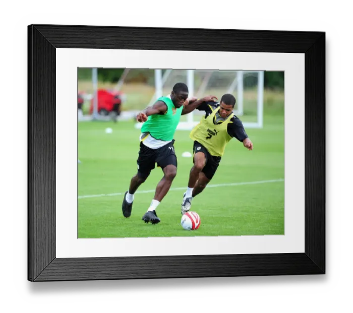 Framed Print : Bristol City First Team: Gearing Up for the 09-10 Season - Pre-Season Training Framed Print : Bristol City First Team: Gearing Up for the 09-10 Season - Pre-Season Training