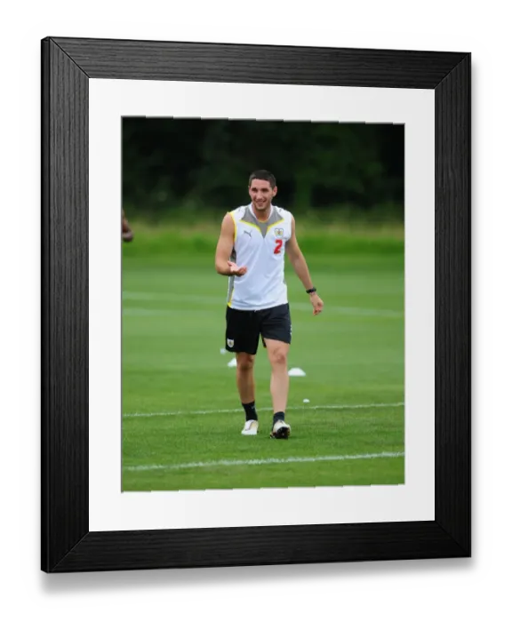 Framed Print : Bristol City First Team: Gearing Up for the 09-10 Season - Pre-Season Training Framed Print : Bristol City First Team: Gearing Up for the 09-10 Season - Pre-Season Training