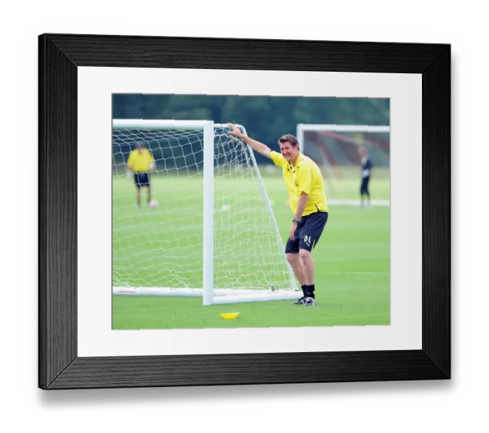 Framed Print : Bristol City First Team: Gearing Up for the 09-10 Season - Pre-Season Training Framed Print : Bristol City First Team: Gearing Up for the 09-10 Season - Pre-Season Training