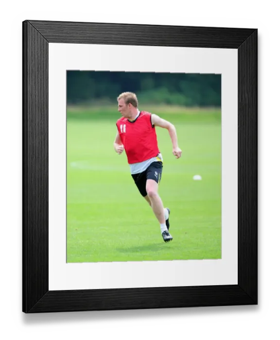 Framed Print : Bristol City First Team: Gearing Up for the 09-10 Season - Pre-Season Training Framed Print : Bristol City First Team: Gearing Up for the 09-10 Season - Pre-Season Training
