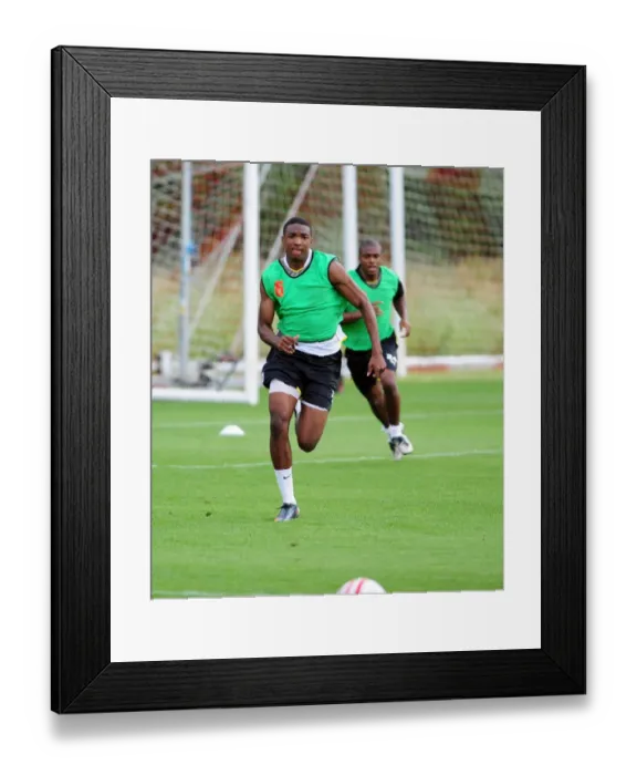 Framed Print : Bristol City First Team: Pre-Season Training 09-10 - Gearing Up for the New Season