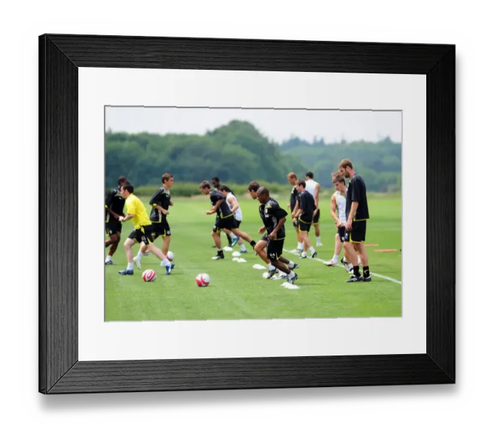 Framed Print : Bristol City First Team: Pre-Season Training 09-10 - Gearing Up for the New Season Framed Print : Bristol City First Team: Pre-Season Training 09-10 - Gearing Up for the New Season