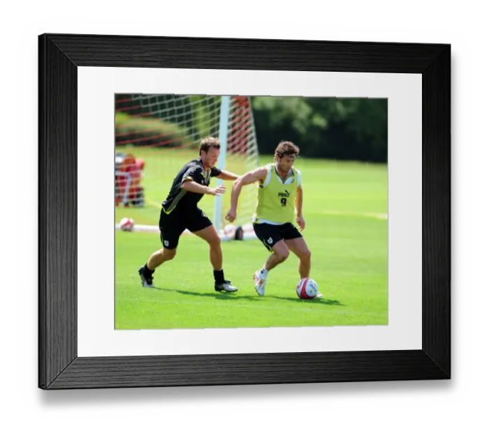 Framed Print : Bristol City FC: Pre-Season Training 09-10 - The Road to Glory