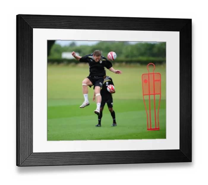 Framed Print : Bristol City First Team: Gearing Up for the 09-10 Season - Pre-Season Training Framed Print : Bristol City First Team: Gearing Up for the 09-10 Season - Pre-Season Training