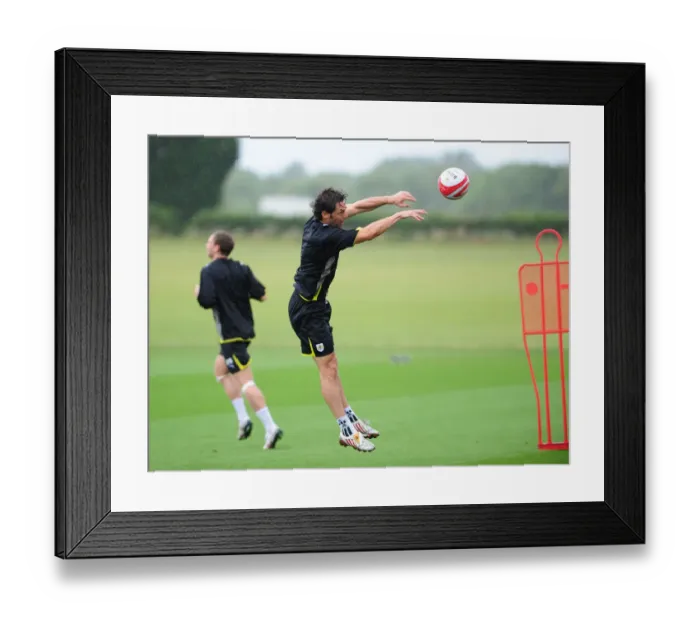 Framed Print : Bristol City First Team: Gearing Up for the 09-10 Season - Pre-Season Training Framed Print : Bristol City First Team: Gearing Up for the 09-10 Season - Pre-Season Training