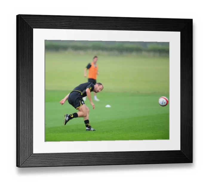 Framed Print : Bristol City First Team: Pre-Season Training 09-10 - The Road to Glory Framed Print : Bristol City First Team: Pre-Season Training 09-10 - The Road to Glory