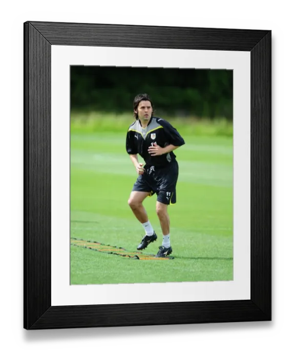 Framed Print : Bristol City FC: Pre-Season Training 09-10 - Road to Glory Framed Print : Bristol City FC: Pre-Season Training 09-10 - Road to Glory