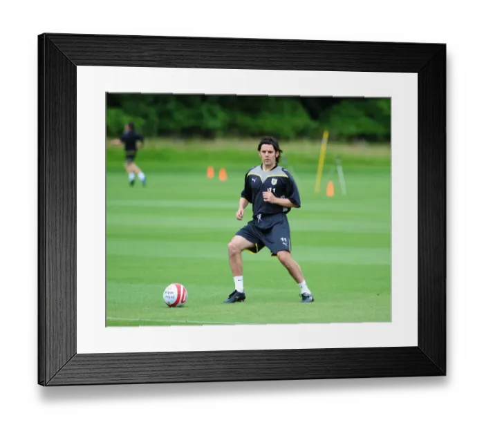 Framed Print : Bristol City First Team: Pre-Season Training 09-10 - On the Path to Victory Framed Print : Bristol City First Team: Pre-Season Training 09-10 - On the Path to Victory