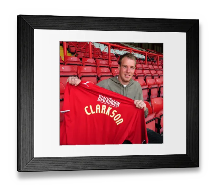 Framed Print : Bristol City First Team: New Recruits 09-10