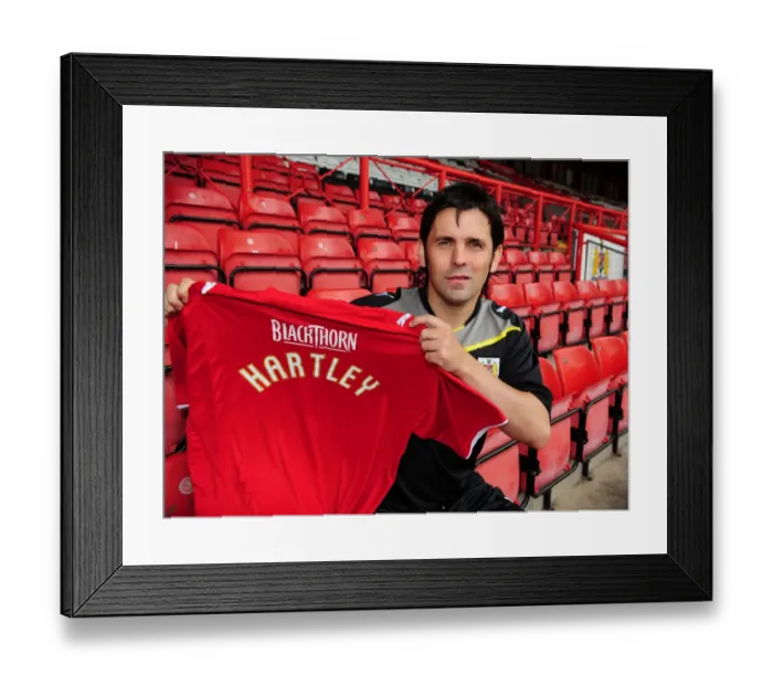 Framed Print : New Faces of Bristol City First Team: 09-10 Season - Our Latest Signings Framed Print : New Faces of Bristol City First Team: 09-10 Season - Our Latest Signings
