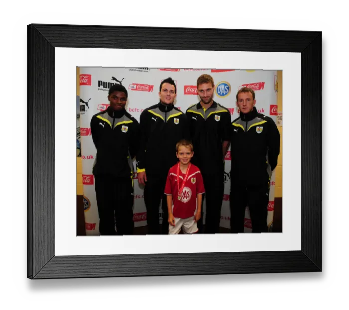 Framed Print : Bristol City Football Club: Junior Academy Plus - Nurturing Future First Team Stars (Season 09-10) Framed Print : Bristol City Football Club: Junior Academy Plus - Nurturing Future First Team Stars (Season 09-10)