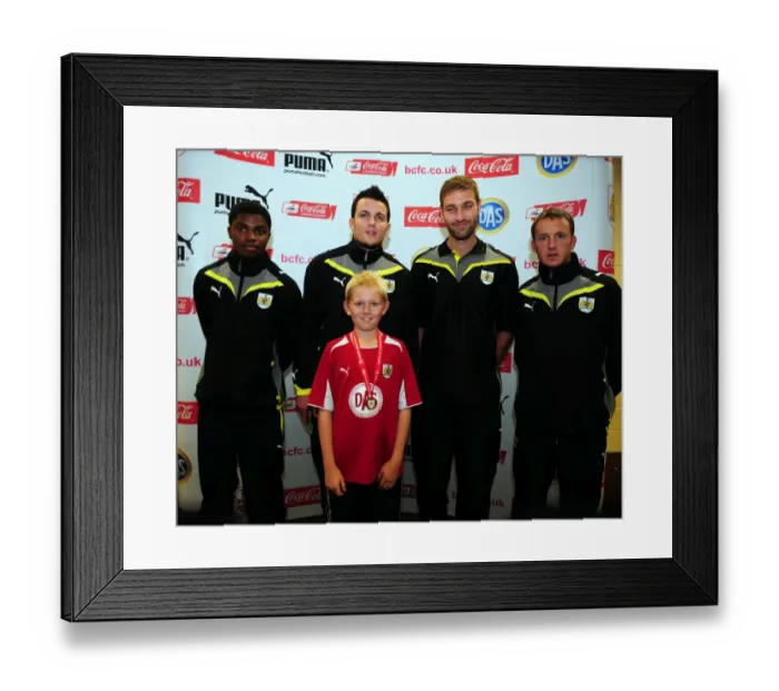 Framed Print : Bristol City Football Club: Junior Academy Plus - Nurturing Future First Team Stars (Season 09-10) Framed Print : Bristol City Football Club: Junior Academy Plus - Nurturing Future First Team Stars (Season 09-10)