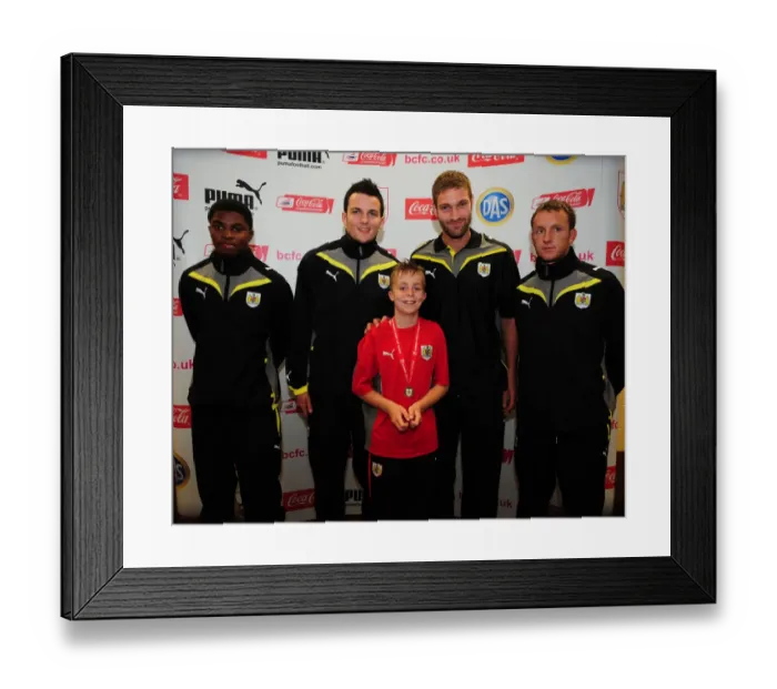 Framed Print : Bristol City FC: Junior Academy Plus - Nurturing Future First Team Stars (Season 09-10) Framed Print : Bristol City FC: Junior Academy Plus - Nurturing Future First Team Stars (Season 09-10)